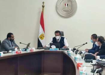 الصحة توجه بضرورة تطعيم القطاعي السياحي بالجرعات التنشيطية