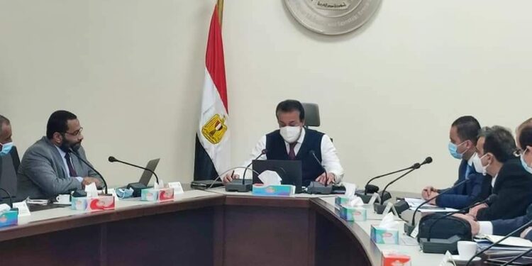 الصحة توجه بضرورة تطعيم القطاعي السياحي بالجرعات التنشيطية