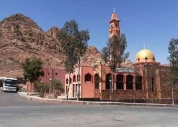 تعرف على رونق السياحة الدينية.. مشروع التجلي الأعضم فوق أرض السلام