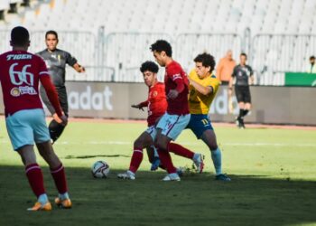 الأهلي يقتنص تعادلًا قاتلًا من أنياب الإسماعيلي في كأس الرابطة
