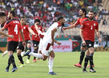 مصر والمغرب (0-1).. بداية الشوط الثاني