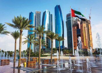 مصر تدين إطلاق ميلشيا الحوثي لصاروخ باليستي باتجاه الإمارات