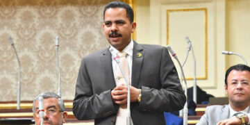 زعيم الأغلبية البرلمانية يهنئ رجال الشرطة بعيدهم: مصر عظيمة وقوية برجالها الأبطال