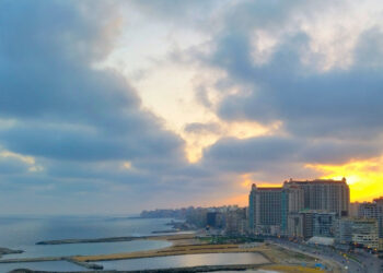 رياح باردة سريعة وموجة صقيع تضرب البلاد.. الأرصاد تُحذر المواطنين