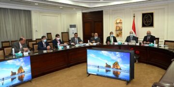 وزير الإسكان يستعرض أخر تطورات مشروع منطقة مثلث ماسبيرو.. صور