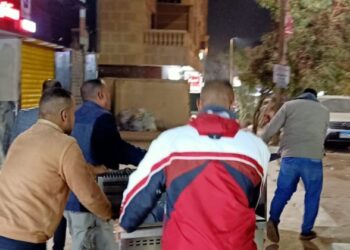 إستجابة لشكاوى المواطنين.. الجيزة تغلق وتشميع مطعم غير مرخص بحدائق الاهرام