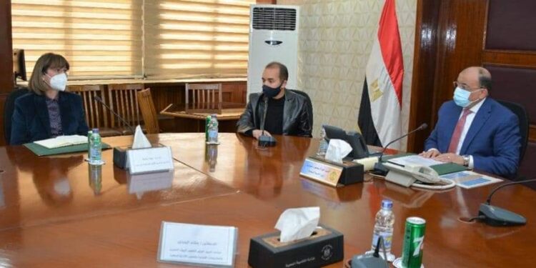 وزير التنمية المحلية: تطوير الريف المصري مشروع قومي ولم تشهده دولة في العالم