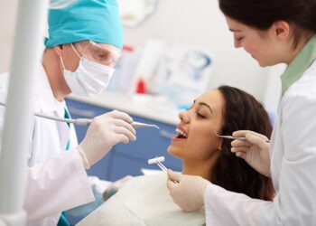 نقيب أطباء الأسنان: أزمة نقص البنج تتجدد كل عامين وهذه المرة صعبة والتسعير غير عادل