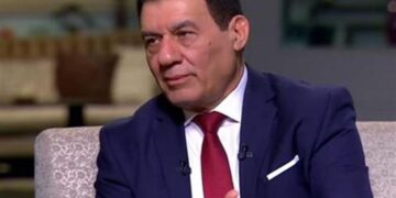 مدحت شلبي