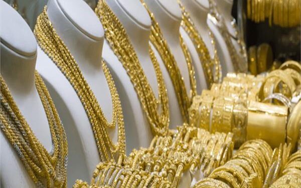 سعر الذهب اليوم الإثنين 10 يناير 2022 في مصر
