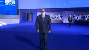 منتدى شباب العالم 2022.. الرئيس السيسي يصل إلى مقر انعقاد جلسة التغير المناخي