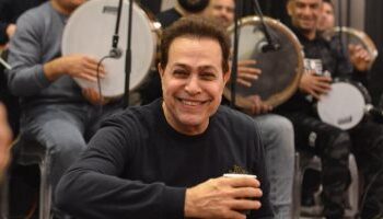 تفاصيل.. النجم حكيم يحي حفل باستاد الهوكي اليوم