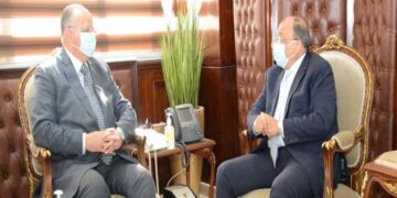 وزير التنمية المحلية يوجه بحظر الشيشة وغلق المحال المخالفة