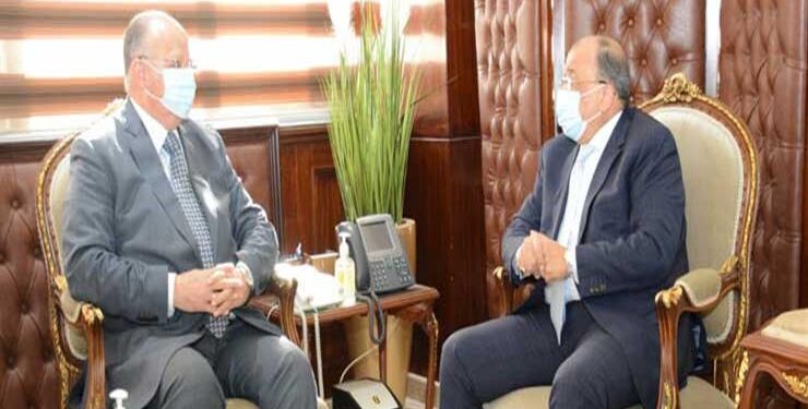 وزير التنمية المحلية يوجه بحظر الشيشة وغلق المحال المخالفة