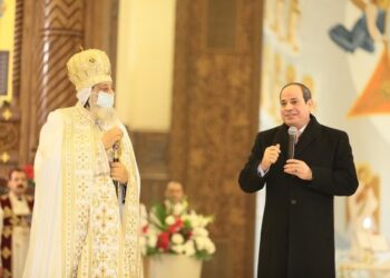 أي تحدي أو صعاب تهون| الرئيس السيسي للمصريين: الجمهورية الجديدة هنبنيها مع بعض