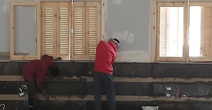 ضمن حياة كريمة.. استكمال أعمال الصرف بناء مجمع الخدمات في قنا