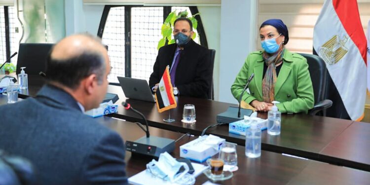 كيف تساهم البورصة المصرية في التصدي لآثار التغيرات المناخية؟