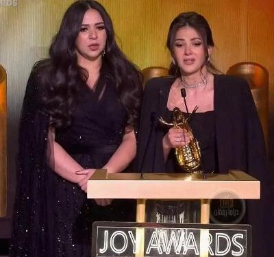 JOY AWARDS تمنح جائزة اسم الراحلين سمير غانم ودلال عبد العزيز