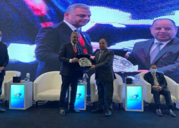 وزير المالية: التأمين الصحي الشامل لن ينجح إلا بشراكة قوية مع القطاع الخاص