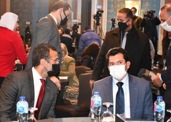 وزير الرياضة يشهد المؤتمر الصحفي للإعلان عن تفاصيل النسخة الثانية من أيرون مان الدولية Iron Man 70.3