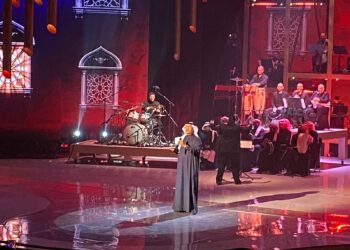 صور.. محمد عبده يشعل حفل جوائز JOY AWARDS