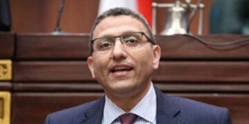 سعد الدين يحيل 5 طلبات مناقشة عامة.. أبرزهم يناقش مغالاة مصاريف المدارس