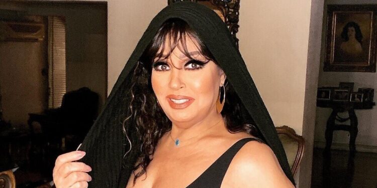 الفنانة فيفي عبده تطير للإمارات لهذا السبب