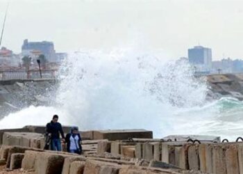 الأربعاء .. نوة الغطاس تضرب الإسكندرية