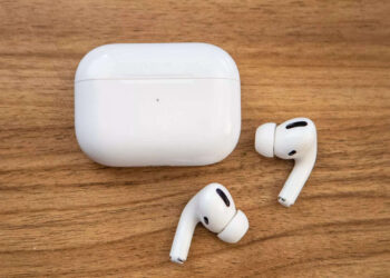AirPods