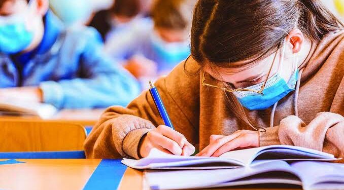 قبل ساعات من انطلاق الامتحان.. ننشر جدول اختبار الترم الأول للثانى الثانوى