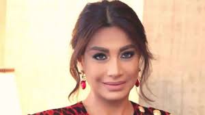 هل تعتزل الإعلامية بسمة وهبة وتتفرغ للعبادة؟