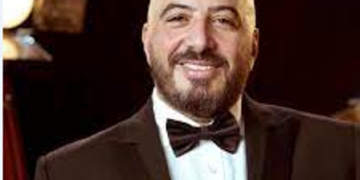 مجدي الهواري ينشر صورة من مسلسل دايما عامر
