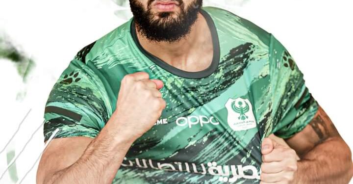 المصري  يضم  المدافع الدولي الفلسطيني ياسر حامد 3 مواسم