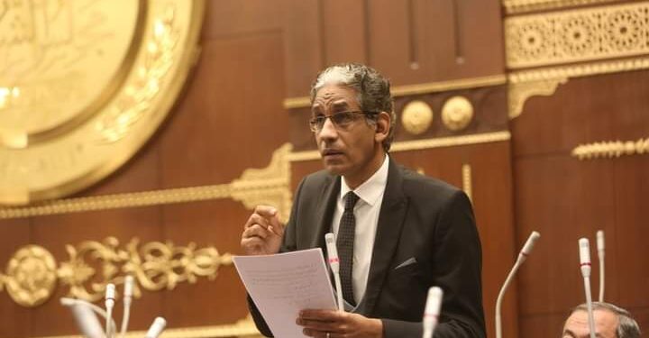 طارق تهامي: إنهاء صاحب العمل للعقد بسبب نشاط العامل النقابي غير دستوري