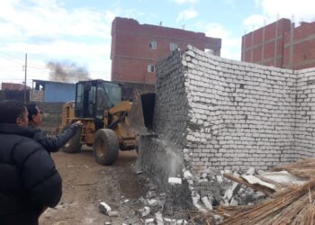 محافظة الجيزة تزيل التعديات علي الاراضي الزراعية وأملاك الدولة.. تفاصيل