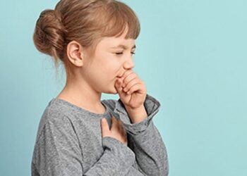 للأمهات.. كيف تحمي ابنك من التهابات الشعب الهوائية؟