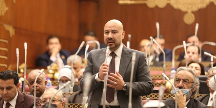 اقتصادية الشيوخ: ندعم انشاء أول أكاديمية للصادرات.. وتؤكد: «فكرة عبقرية»