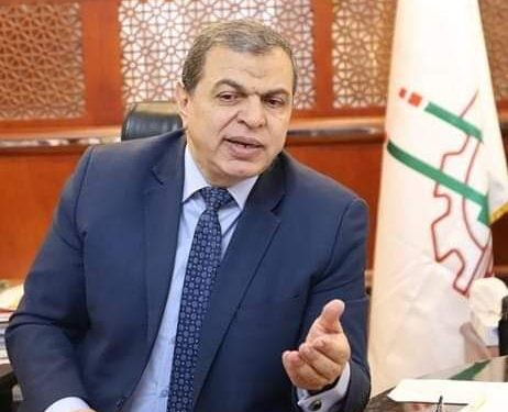 القوي العاملة: تعيين 5117 شابا واستخراج 3521 شهادة قياس مستوى المهارة بالجيزة