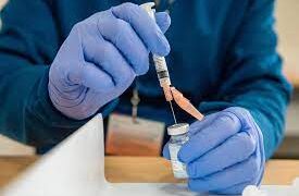هل ترفع الجرعة المعززة من اللقاح أداء الجهاز المناعي؟.. الصحة تجيب