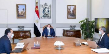 توجيهات جديدة من الرئيس السيسي لوزير الاتصالات .. تعرف عليها