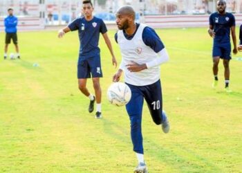 مران الزمالك.. نزلة برد تمنع شيكابالا من المشاركة وكارتيرون يجتمع باللاعبين