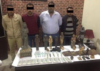 كواليس سقوط  عصابة الآثار المزيفة والسرقة بالإكراه  في البساتين