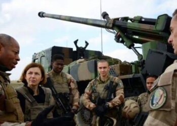 إصابة 4 جنود فرنسيين في بوركينا فاسو إثر انفجار عبوة ناسفة