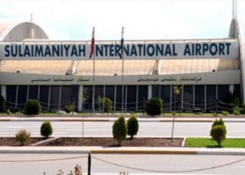 عواصف ترابية تضرب العراق..وإغلاق مطار السليمانية في كردستان بسبب الثلوج