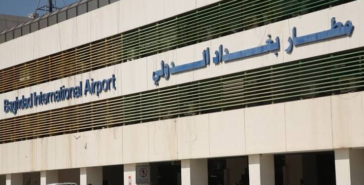 سقوط صواريخ بمطار بغداد الدولي.. وتضرر طائرة مدنية