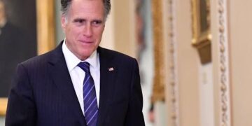 إصابة السيناتور الجمهوري ميت رومني بفيروس كورونا