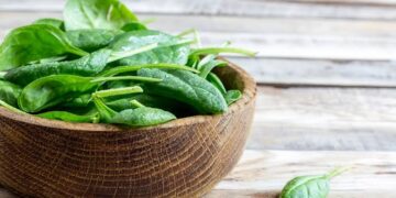 تناول «السبانخ» يحمي من خطر الإصابة بالسكتات الدماغية المفاجئة