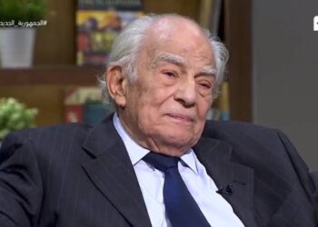 غدا .. نظر دعوى ابنة رشوان توفيق ضد والدها