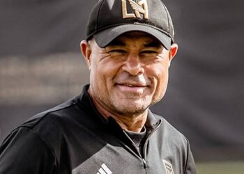 خاص.. مدرب حراس لوس أنجلوس يتحدث عن استدعاء طارق سليمان لمعسكر المنتخب