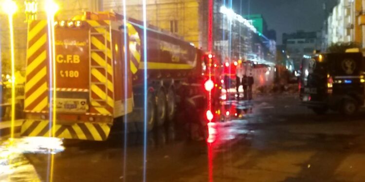 ننشر أول صور من مسرح حريق الحسين بعد إخماد النيران